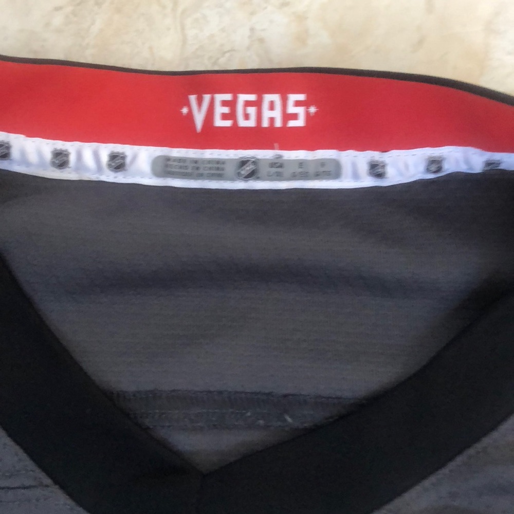 COPY - NWOT LAS VEGAS KNIGHTS JERSEY - Picture 4 of 4